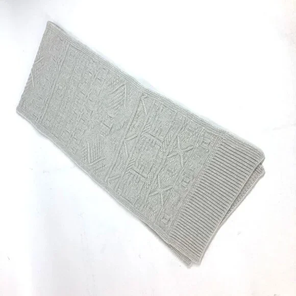 HERMES 2023 Autumn/Winter Collection Couleurs en coeur Scarf Light gray based - Picture 5 of 8